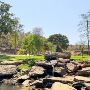 cachoeira-com-almoço-rancho-beira-rio-pirenopolis