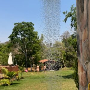 ducha-rancho-beira-rio-pirenopolis-cachoeira
