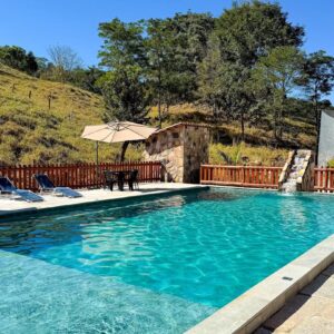 piscina-rancho-beira-rio-em-pirenopolis